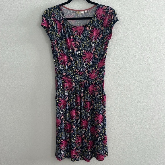Boden Amelie Jersey Dress Navy Tropical Print Size 4P - Picture 3 of 7